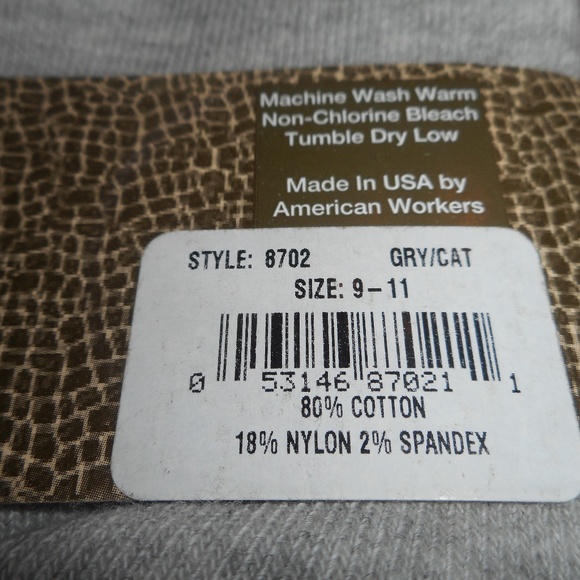 1 Pair High Meadows Cat 80 % Cotton Cushion Socks - Picture 4 of 5